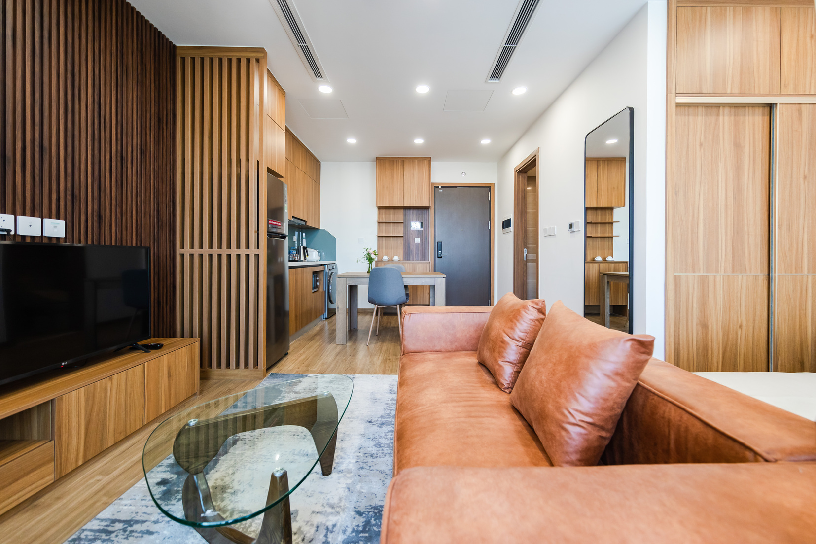 Five star west lake - Five-Star Apartment Building Costs